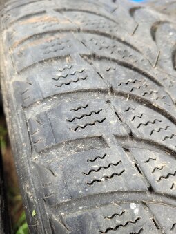 Zimní pneu (195/65/15) - 2