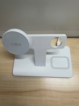 Nabíjecí stojan - 2