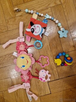 Hračky pro miminko - 2