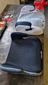 Podsedak do auta - 2