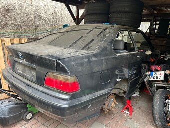Bmw e36 coupe díly - 2