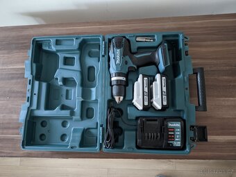 Makita + vrtáky - 2