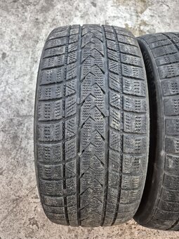 235/40 r19 zimní tomket - 2