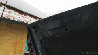 Kapota BMW e39 - 2
