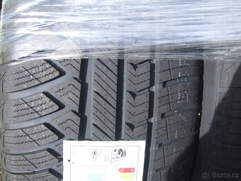 Prodám pneu 255/55 R18 nové - 2