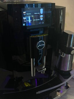 Jura e8 2026 automaticky kávovar - 2