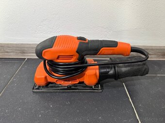 Vibrační bruska Black+decker BEW 220 - 2