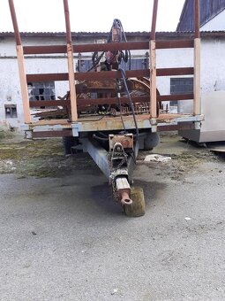 Traktorová vyvážečka s hydraulickou rukou - 2