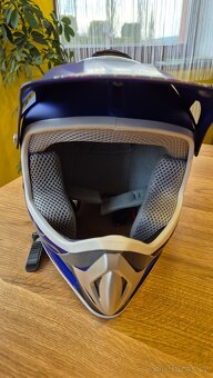 Motokrosová helma dětská vel. S - 2