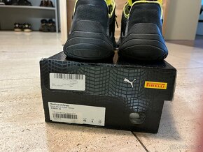 Málo používané tenisky Puma Replicant X Pirelli. - 2