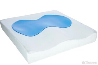Prodám Antidekubitní gelový podsedák DELUXE. - 2