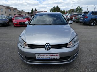 Volkswagen Golf 1,2 TSi 63kW serviska, závěs - 2