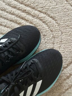 černé tenisky Adidas, vel 37 - 2