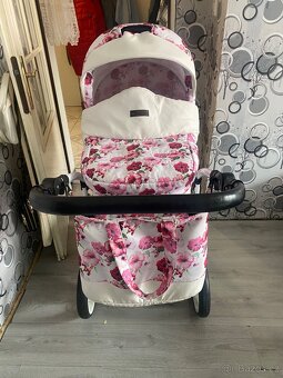 Prodám krásný kočárek babylux - 2