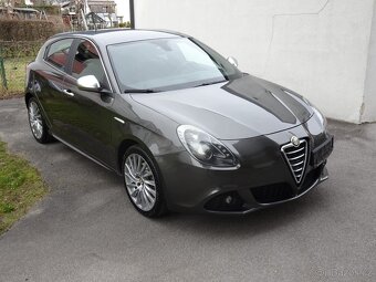 Alfa Romeo Giulietta TCT - 2