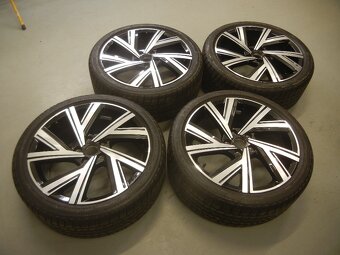 Alu kola Bergamo 5x112 R18 Golf 8 - 2