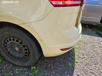 Zadní nárazník VW Touran 5t1 5ta - 2
