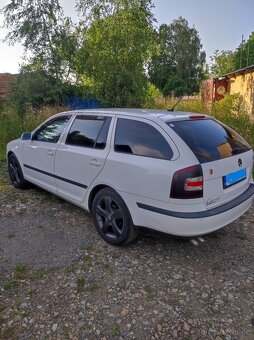 Škoda Octavia - 2