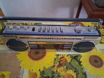 Sanyo M7100K - 2