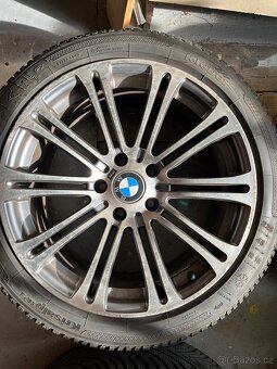 BMW zimní ALU kola 18” (225/45 R18) - 2