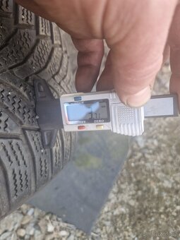 Zimní pneu Nexen 225/45/17 - 2