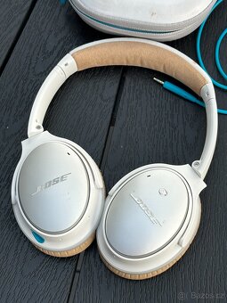 Bezdrátová sluchátka Bose QuietComfort 25 + pouzdro bílé - 2