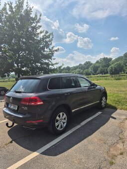 Volkwagen Touareg r.v.2011 - 2