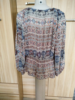 barevná, vzorovaná halenka, zn.Jenifer Taylor - 2