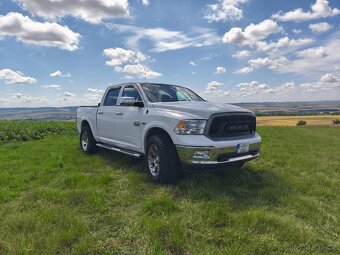 Dodge RAM 1500 5,7 Hemi, 405 HP, edice LongHorn 4x4 - 2