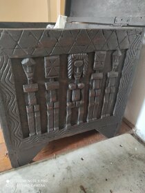 Dogonska truhla Ghana . Dřevěná - 2