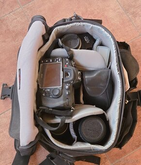 Lowepro Stealth Reporter D400 AW - 2