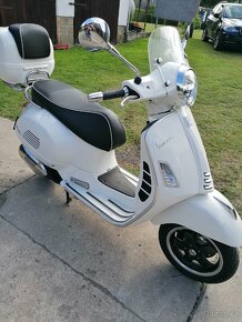 VESPA GTS 125 SUPER - 2