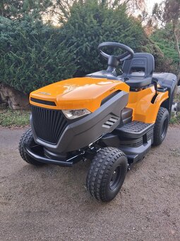 Zahradni traktor STIGA Estate 384 - 2