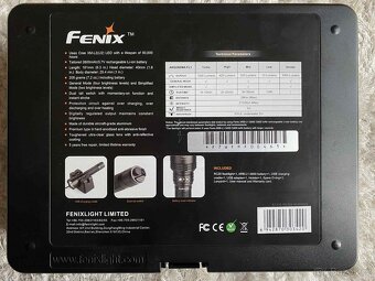 Fenix RC20 1000 lumenů dobíjecí svítilna - 2