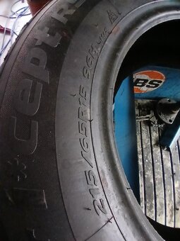 Hankook 215/65R15 - zimní - 2