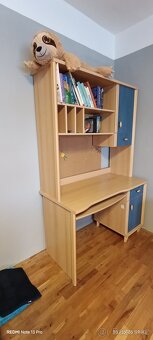 Psací stůl s nástavbou do dětského pokoje - 2