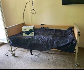 Zdravotní polohovací postel - 2