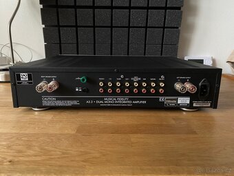 Musical Fidelity a3.2, DAC CASEA Vega - 2