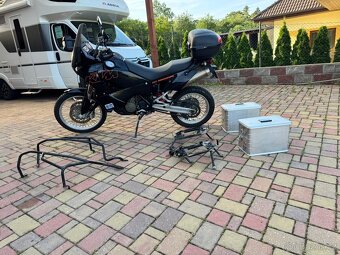 KTM 950 - 2