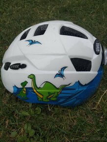 Cyklistická helma Uvex kid II pro dítě 2-6 let - 2