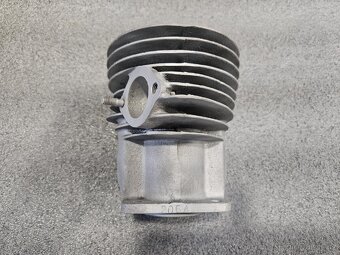 VÁLEC JAWA ROBOT - 2