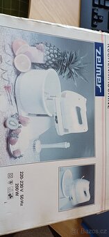 elektrický šlehač s nádobou - 2