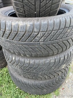 205 55 16 celoroční 7mm jak nové Hankook - 2