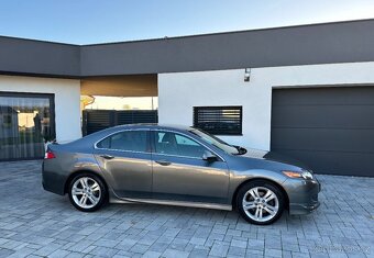 Honda Accord 148 kW 2.4i -VTEC - 2