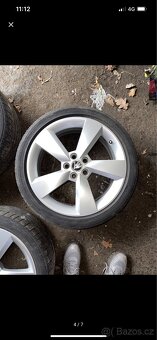 Škoda Fabie 3, prodám originál alu kola 17 - 2