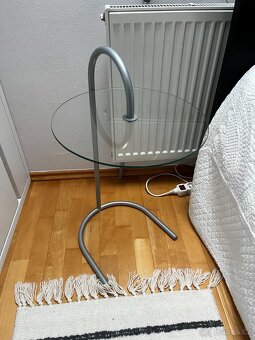 Noční stolek Ikea - 2