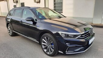 Passat GTE,1.4TSI+ELEKTRO,DSG,MATRIX,NAVI,VÝŘEV,VIRTUAL,TOP - 2