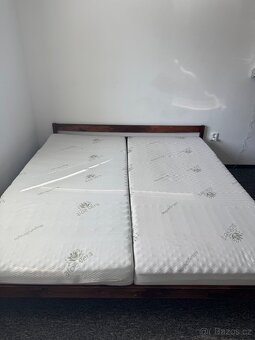 Postel + rost + matrace 180x200 - 2