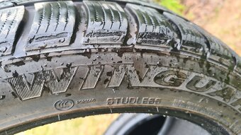 Zimní pneu NEXEN VinGuard Sport 225/45 R17 94 V - 2