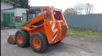 Locust 1203 - 2